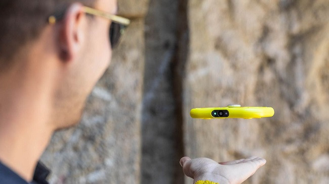 Selfie-t në Snapchat tani mund t’i bëni me dron
