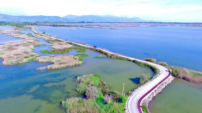 Laguna e Kune-Vainit, një oazë i bukur i Shqipërisë