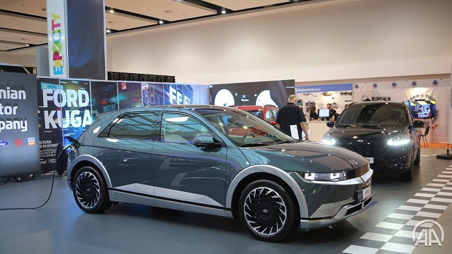 Hapet edicioni i parë i panairit të industrisë së automjeteve në Shqipëri