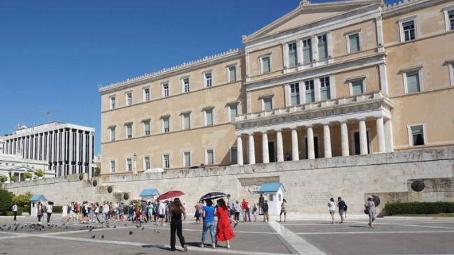 Greqia goditet nga vala e parë e të nxehtit këtë sezon