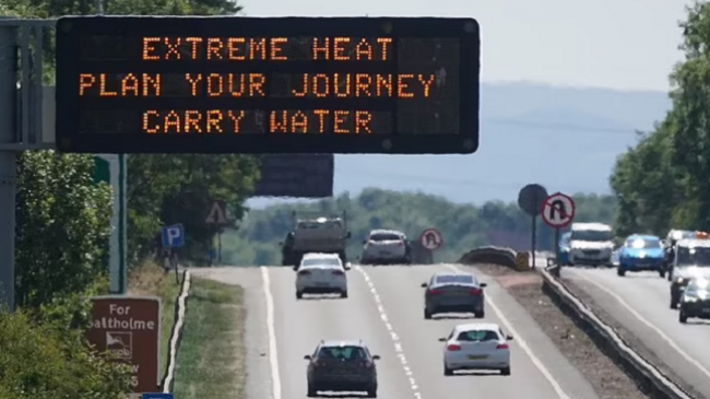 Britania e Madhe në emergjencë kombëtare për shkak të temperaturave të larta, vendi futet për herë të parë në hartën e kuqe