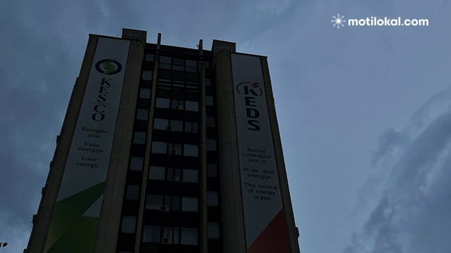 Qeveria e Kosovës ndalon reklamat që shfrytëzojnë energjinë elektrike - Ky ka qenë edhe apeli i motilokal.com jo shumë kohë më parë