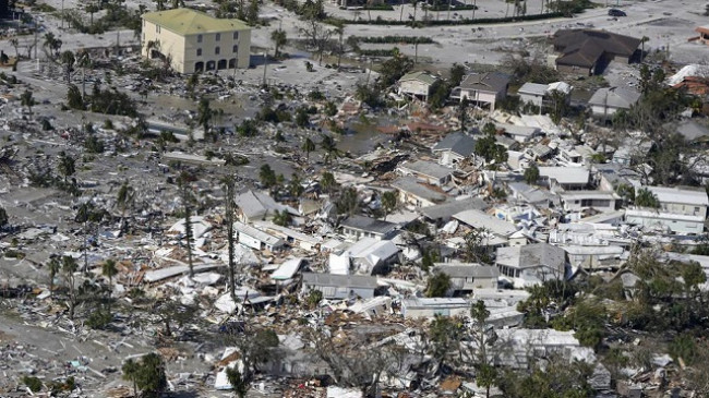 Efektet shkatërruese të uraganit në disa pjesë të Floridës