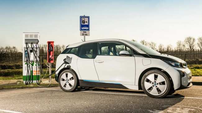Çmimi i energjisë dhe tregu i veturave elektrike