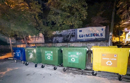 Në Durrës vendosen kosha për ndarjen e mbeturinave