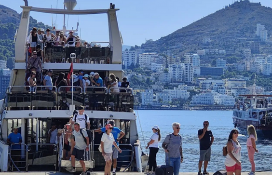 7.5 milion turistë të huaj hynë në Shqipëri gjatë vitit 2022