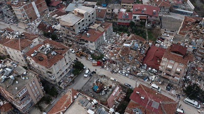 FSK-ja shpëton nga rrënojat e tërmetit në Turqi një fëmijë 2-vjeçar