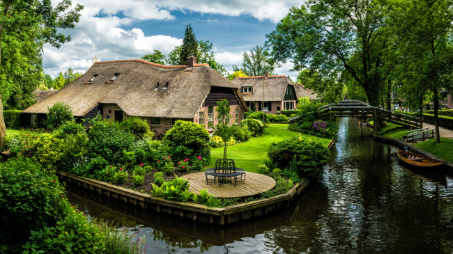 Giethoorn, fshati holandez pa vetura