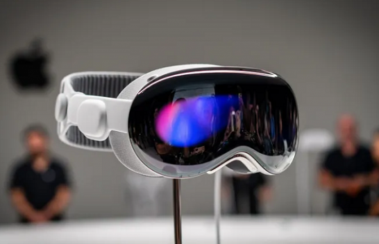 Pritjes i erdhi fundi! Apple prezanton syzet më të reja Vision Pro