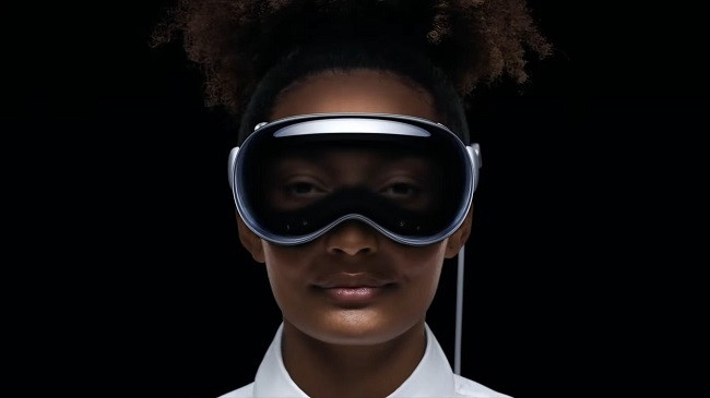 Mësoni se si funksionojnë syzet Apple Vision Pro të realitetit virtual [Video]