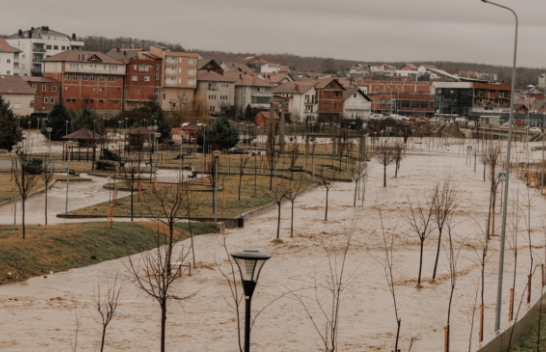 ALARM MOTI/ Këto janë rajonet e Kosovës që rrezikohen të përmbyten nga fryrja e lumenjve
