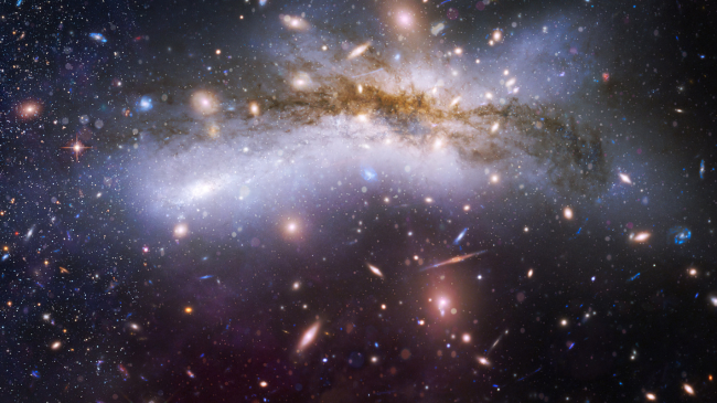 Astronomët vëzhguan zgjerimin e kohës në universin e hershëm dhe konfirmuan teorinë e Ajnshtajnit