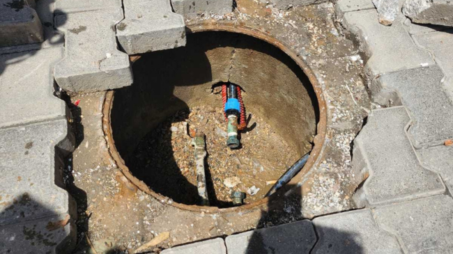 Borxh deri në ‘fyt’, ja ku e kishte fshehur ujëmatësin prishtinasi