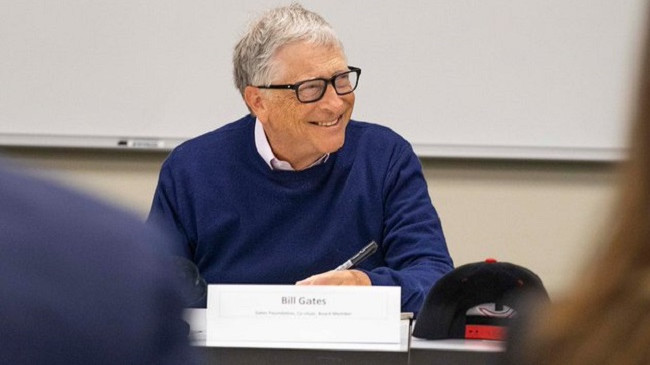Bill Gates thotë se viti 2024 do të jetë një vit kyç për Inteligjencën Artificiale