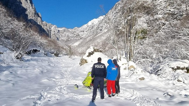 Kishte mbetur i bllokuar në bjeshkët e Valbonës, shpëtohet turisti nga Kosova
