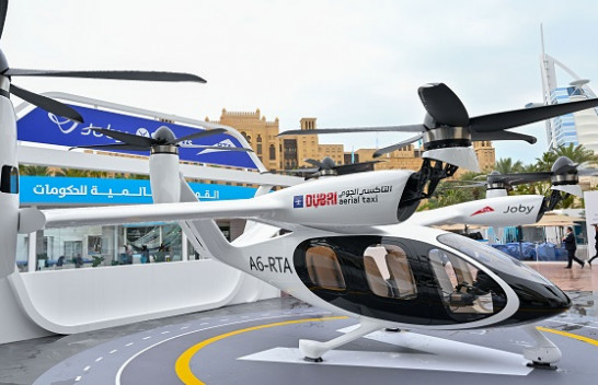 Dubai do të ofrojë shërbimin e taksisë fluturuese nga viti 2026