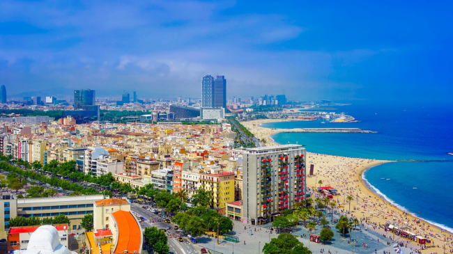 Barcelona do të investojë në panele diellore nga të ardhurat e turizmit