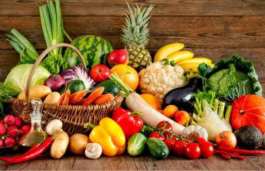 Cili është ndryshimi midis frutave dhe perimeve?