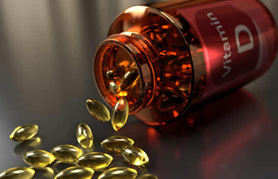 A ju mungon vitamina D? Këto janë katër shenjat kryesore që tregojnë se duhet të shtoni suplemente në dietën tuaj