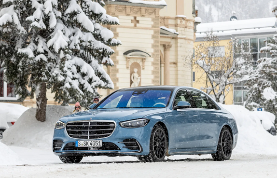 Mercedes prezantoi një edicion të rifreskuar të sedanit të tij më luksoz