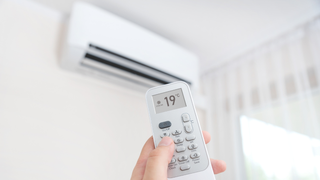 Në çfarë temperature duhet të vendosni kondicionerin gjatë muajve të verës?
