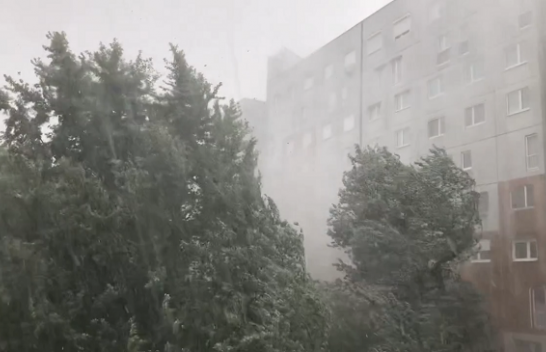 Një stuhi e fortë godet Slloveninë