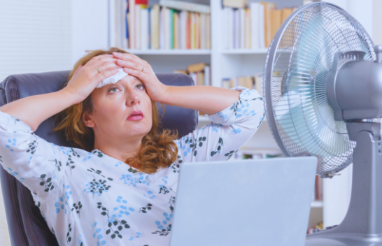 Pse temperaturat e larta shkaktojnë dhimbje koke dhe çfarë mund të bëni për t'i parandaluar ato