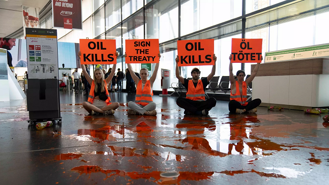 Kush janë protestuesit e klimës që synojnë aeroportet evropiane?