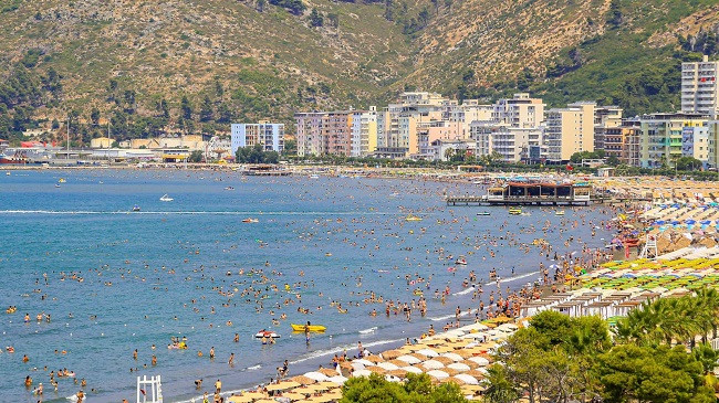 Rama përgjigjet me shifra: Gojë me qime që s’pushojnë së thëni, Shqipëria u zbraz
