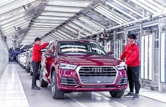 ‘Ditët e lavdisë’ për prodhuesit global të automjeteve në Kinë kanë përfunduar