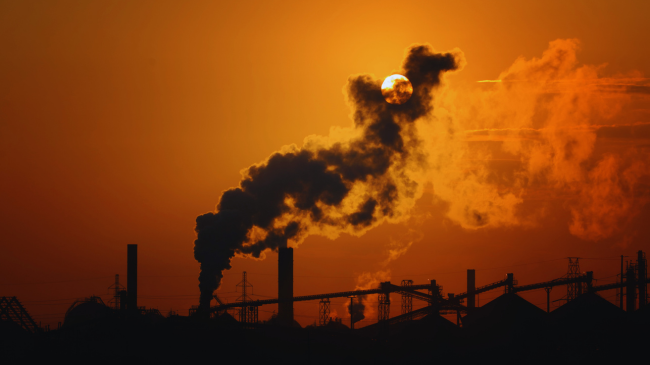 Shpëtim për klimën? Shkencëtarët kanë zhvilluar një proces të konvertimit të CO2 në karburant