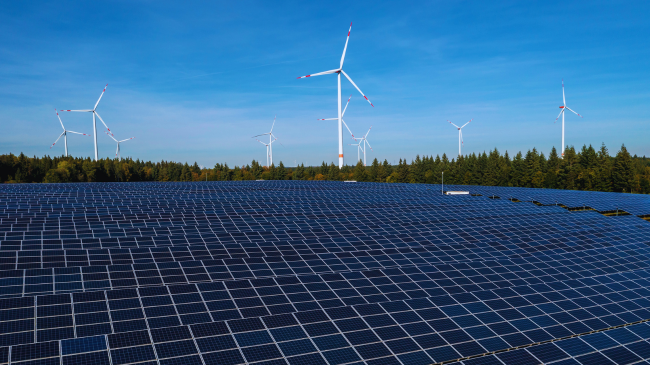 IRENA: Burimet e rinovueshme janë më të lira se karburantet fosile dhe energjia bërthamore