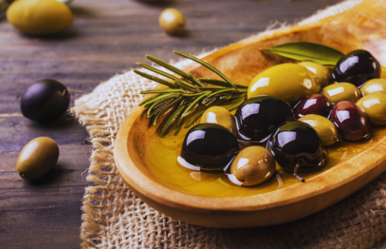 Ulliri, fruti i stinës me përfitime të jashtëzakonshme për shëndetin