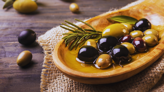 Ulliri, fruti i stinës me përfitime të jashtëzakonshme për shëndetin