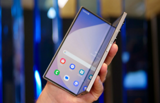 Samsung prezantoi edicionin special Galaxy Z Fold6