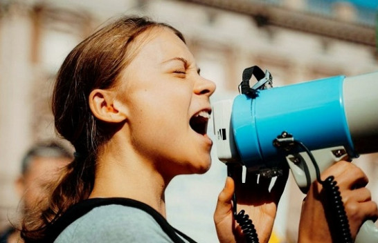 Greta Thunberg bën thirrje për protestë kundër COP29 në Gjeorgji