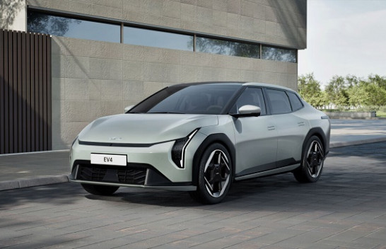 Kia zbulon pamjen e modelit të ri EV4