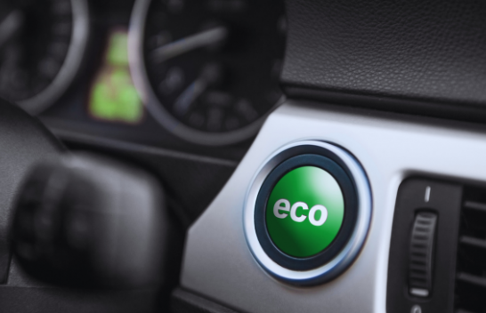 A ka vetura juaj një buton ECO? Kur këshillohet përdorimi i tij dhe kur jo?