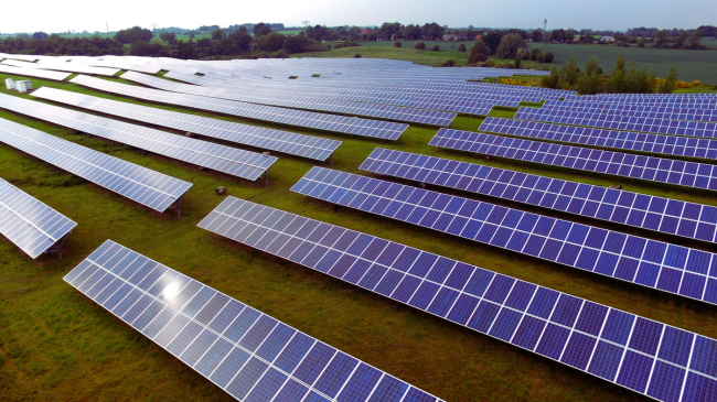 Energjia diellore bëhet burimi më i madh i energjisë elektrike në BE për herë të parë