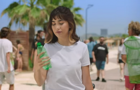 Kumbaro me mesazh sensibilizues: Shijoje bregdetin, mbroje mjedisin/ VIDEO