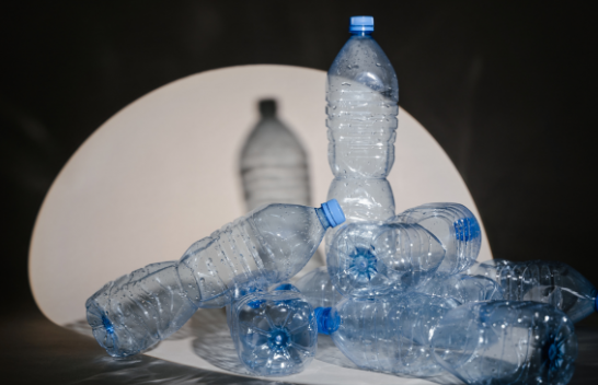 Plastika e biodegradueshme: Rruga drejt një të ardhmeje të qëndrueshme