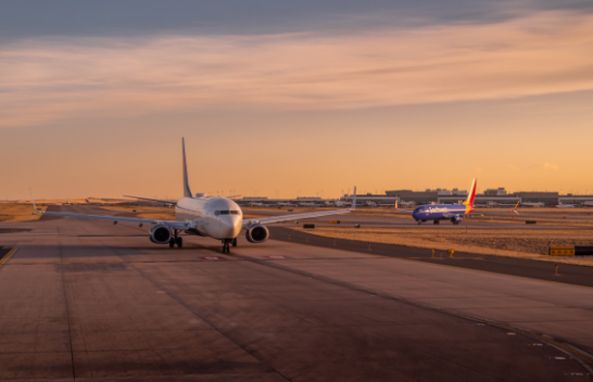 Studimi paralajmëron se aeroportet do të bëhen më të zhurmshme ndërsa Evropa ngrohet