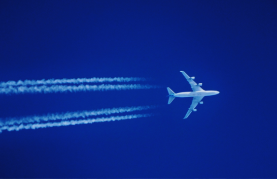 Emetimet e CO2 nga aeroplanët janë shumë më të larta se sa raportohen dhe një studim i ri zbulon shifra tronditëse