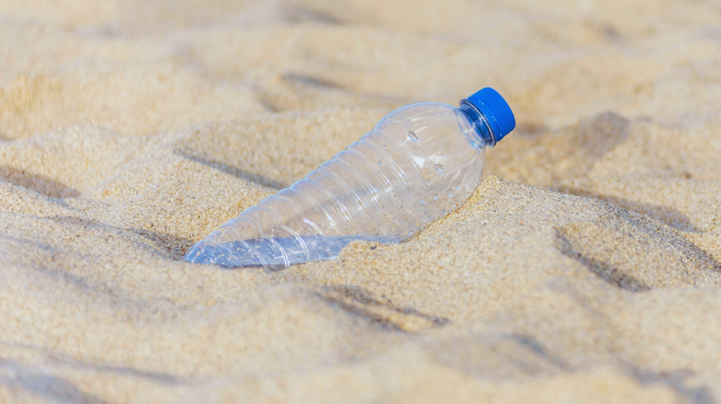Mbetjet plastike janë një trashëgimi toksike dhe një dokument i rëndësishëm arkeologjik