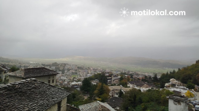 Gjirokastra dhe dhjetëra fshatra pa energji pas motit të keq