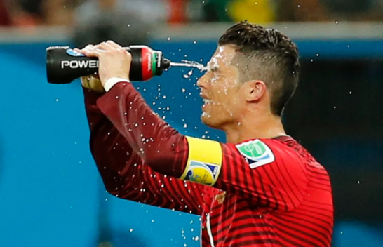 FIFA do të përdorë pushime freskuese në çdo ndeshje të Kupës së Botës 2026, pavarësisht motit