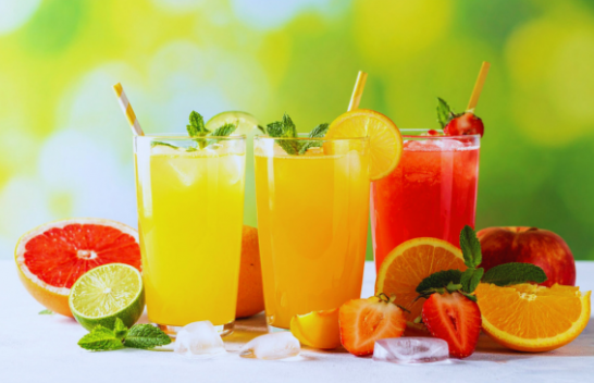 Shtatë pije që mund t'ju ndihmojnë të merrni më shumë vitaminë C çdo ditë