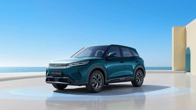 BYD në rrugën e duhur për t'u bërë prodhuesi më i madh i veturave elektrike