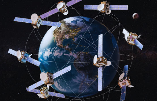 Satelitët Starlink mund të fillojnë të bien nga qielli për shkak të këtij kërcënimi të ri