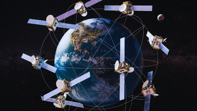Satelitët Starlink mund të fillojnë të bien nga qielli për shkak të këtij kërcënimi të ri